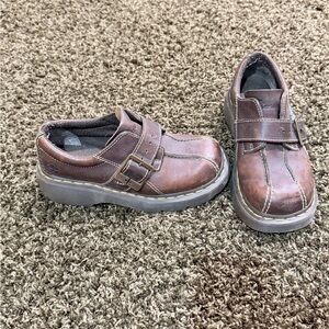 women’s vintage  Brown Leather Strap Casual Shoes
